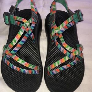 Girls colorful Chacos